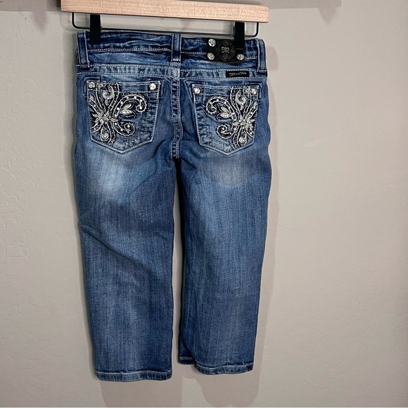 Vintage Miss Me Jeans Capri Crop Fleur Embroidery Short Y2K Skinny Slim Blythe - Picture 1 of 12